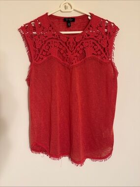Jessica Simpson Red Crochet Yoke Sleeveless Tank